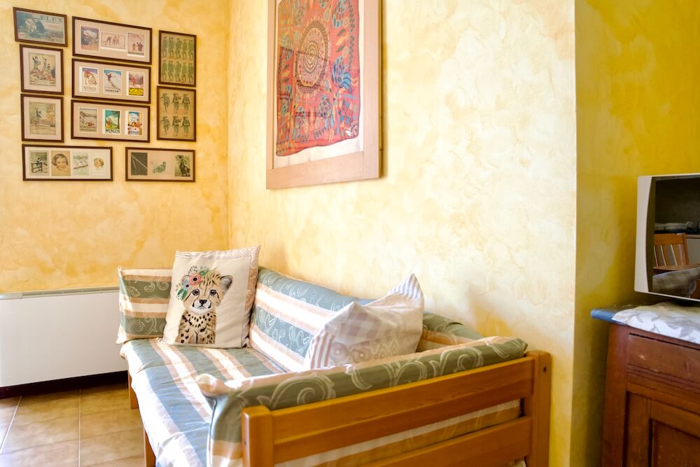 airbnb-apartment-ideal-families-near-Varenna
