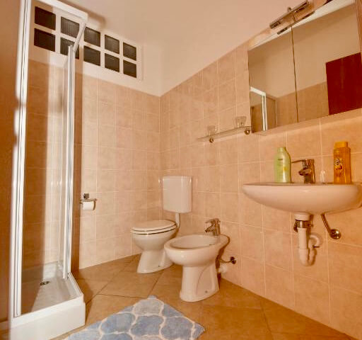 Vacation rentals in Vezio