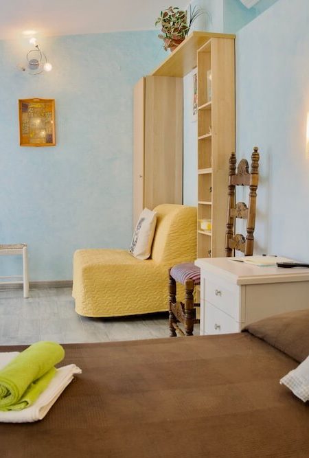 room-for-three-people-near-Varenna